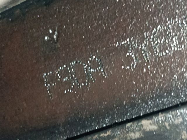 bontott FORD FOCUS I Motor (Fűzött blokk hengerfejjel)