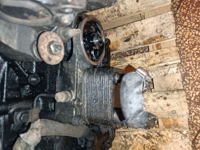 bontott FORD FOCUS I Olajhűtő