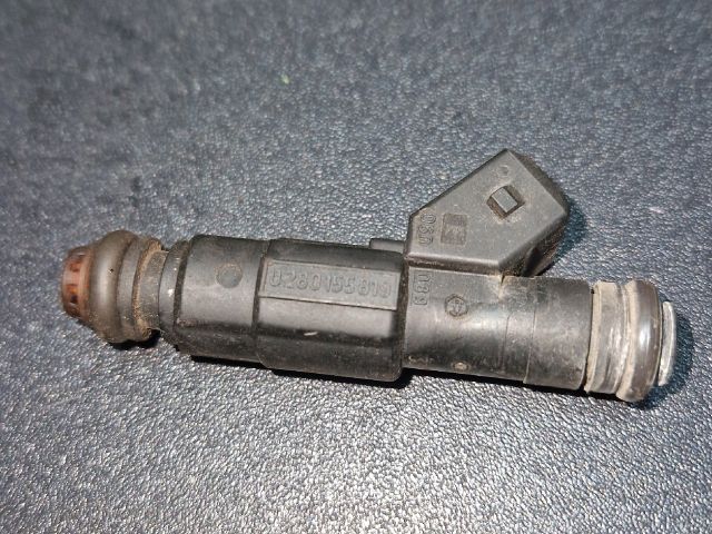 bontott FORD FOCUS I Porlasztó (1 db)