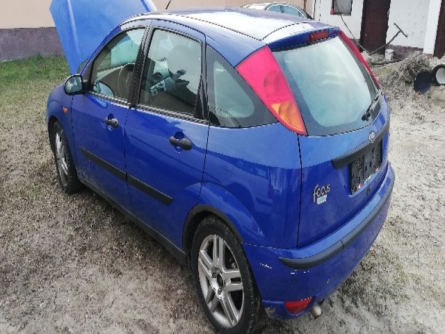 bontott FORD FOCUS I Tank