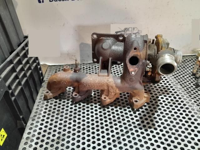 bontott FORD FOCUS I Turbó