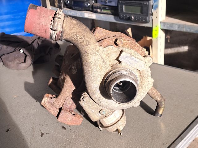 bontott FORD FOCUS I Turbó