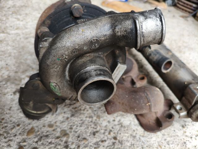 bontott FORD FOCUS I Turbó