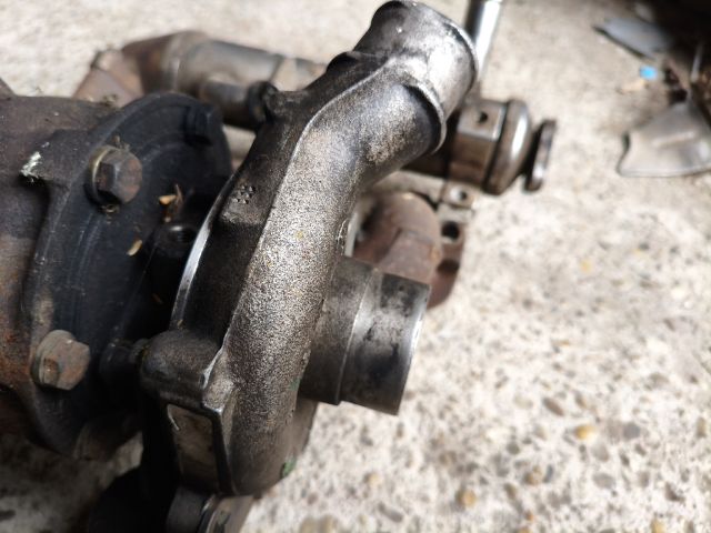 bontott FORD FOCUS I Turbó