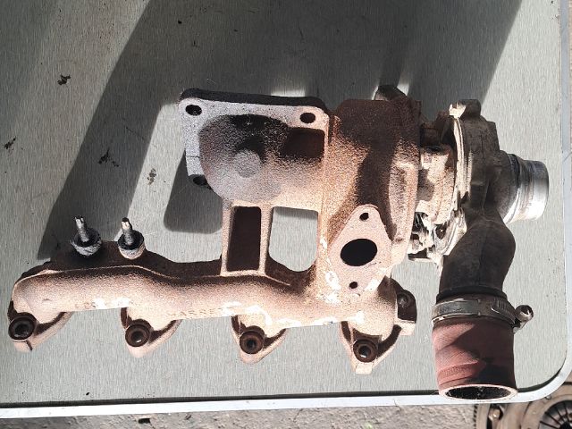 bontott FORD FOCUS I Turbó