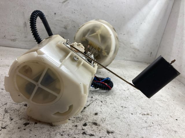 bontott FORD FOCUS I Üzemanyag Szivattyú