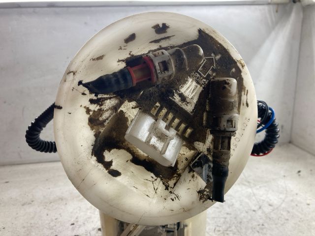 bontott FORD FOCUS I Üzemanyag Szivattyú