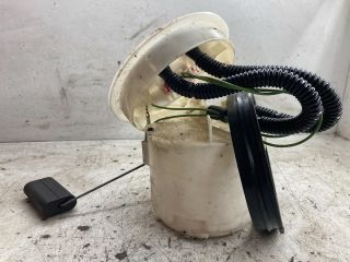 bontott FORD FOCUS I Üzemanyag Szivattyú