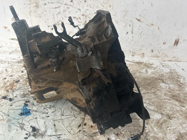 bontott FORD FOCUS I Váltó (Mechanikus)