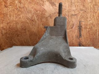 bontott FORD FOCUS I Váltó Tartó Bak (Pozíciófüggetlen)