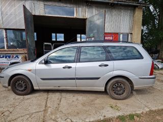 bontott FORD FOCUS I Vízhűtő Radiátor (Klímás)