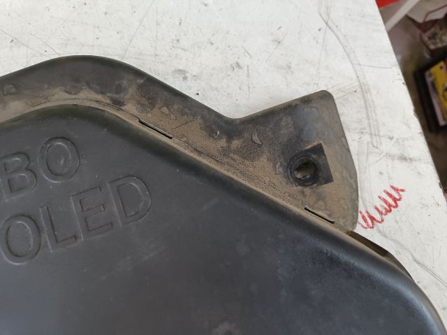 bontott FORD FOCUS I Felső Motorburkolat