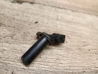 bontott FORD FOCUS I Főtengely Fordulatszám Jeladó