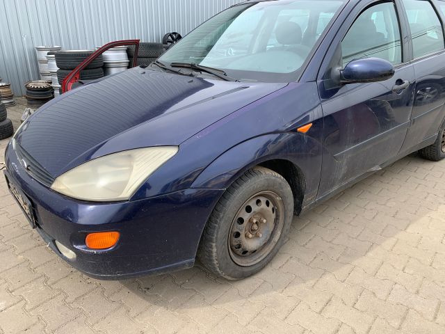 bontott FORD FOCUS I Homlokfal (Üres lemez)