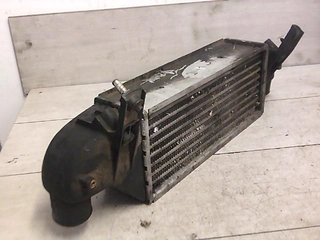 bontott FORD FOCUS I Intercooler