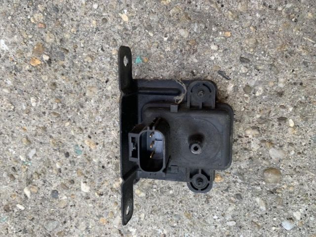 bontott FORD FOCUS I Jeladó (Magában)