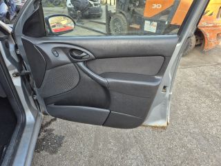 bontott FORD FOCUS I Kilométeróra