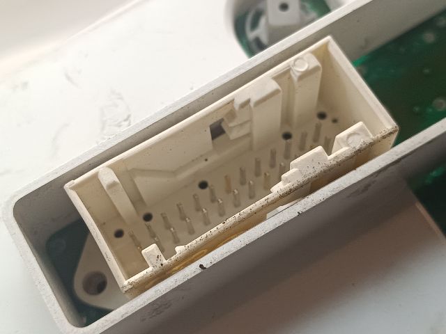 bontott FORD FOCUS I Kilométeróra