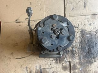 bontott FORD FOCUS I Klímakompresszor