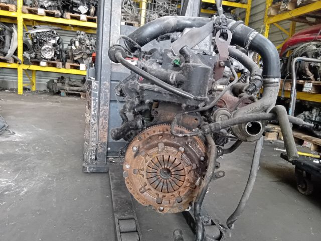 bontott FORD FOCUS I Komplett Motor (Segédberendezésekkel)