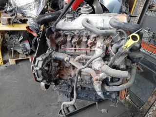 bontott FORD FOCUS I Komplett Motor (Segédberendezésekkel)