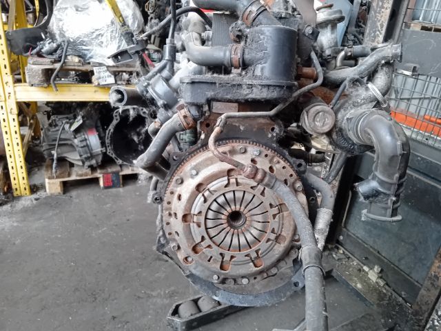 bontott FORD FOCUS I Komplett Motor (Segédberendezésekkel)