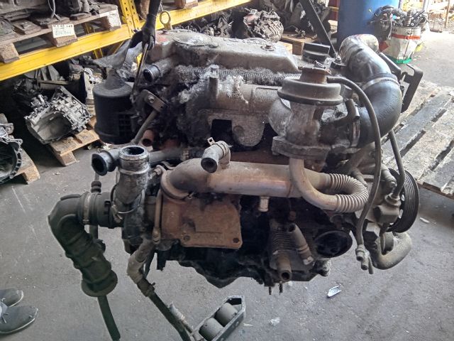 bontott FORD FOCUS I Komplett Motor (Segédberendezésekkel)