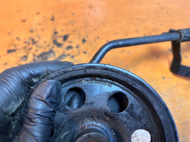 bontott FORD FOCUS I Kormányszervó Motor (Hidraulikus)