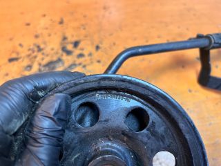 bontott FORD FOCUS I Kormányszervó Motor (Hidraulikus)