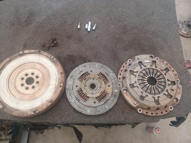 bontott FORD FOCUS I Kuplung Szett (Szerkezet, Tárcsa)