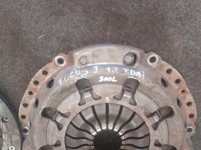 bontott FORD FOCUS I Kuplung Szett (Szerkezet, Tárcsa)