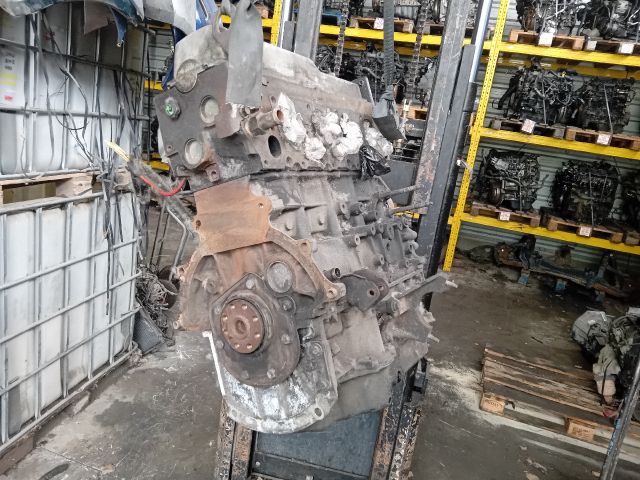 bontott FORD FOCUS I Motor (Fűzött blokk hengerfejjel)