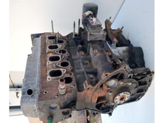 bontott FORD FOCUS I Motor (Fűzött blokk hengerfejjel)