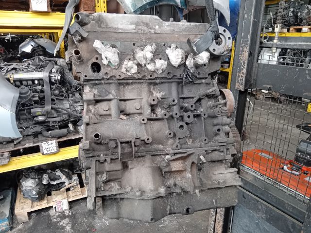 bontott FORD FOCUS I Motor (Fűzött blokk hengerfejjel)