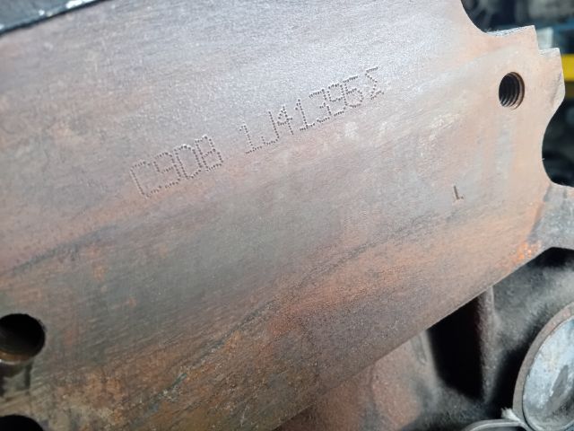 bontott FORD FOCUS I Motor (Fűzött blokk hengerfejjel)