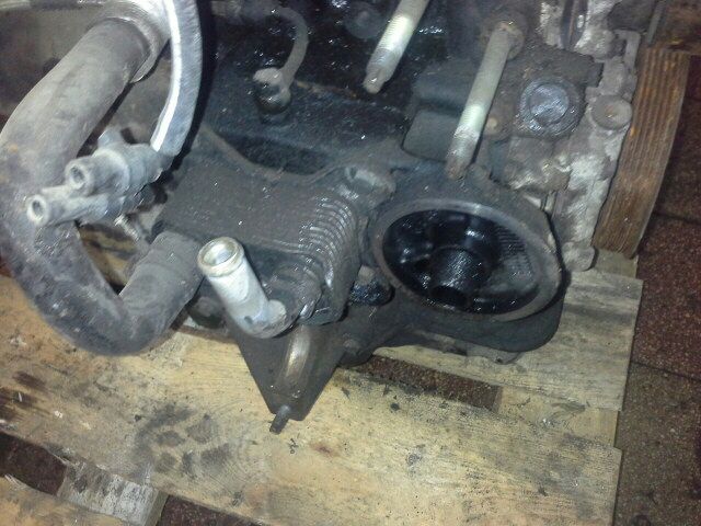 bontott FORD FOCUS I Olajhűtő