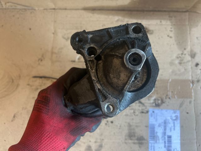 bontott FORD FOCUS I Önindító