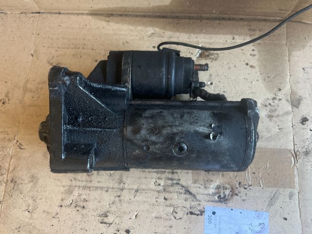 bontott FORD FOCUS I Önindító