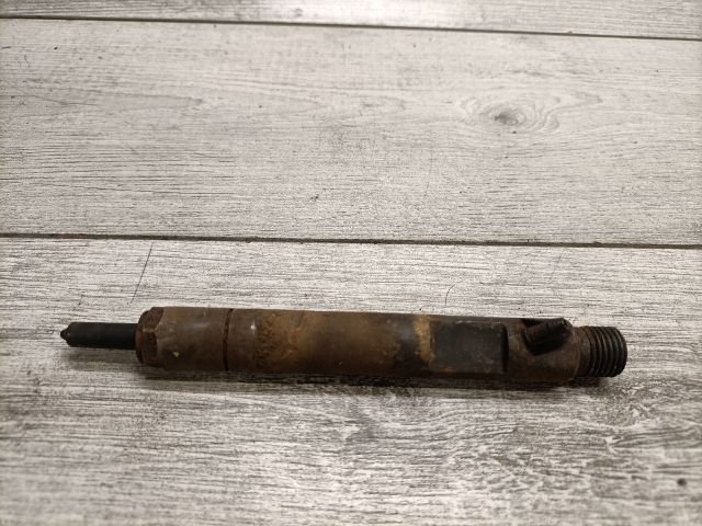 bontott FORD FOCUS I Porlasztó (1 db)