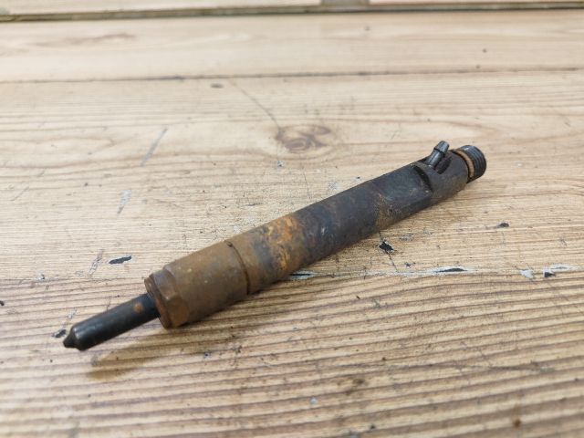 bontott FORD FOCUS I Porlasztó (1 db)