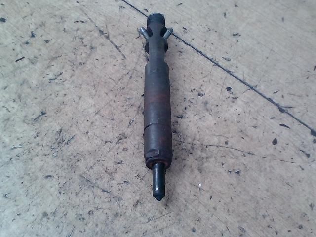 bontott FORD FOCUS I Porlasztó (1 db)