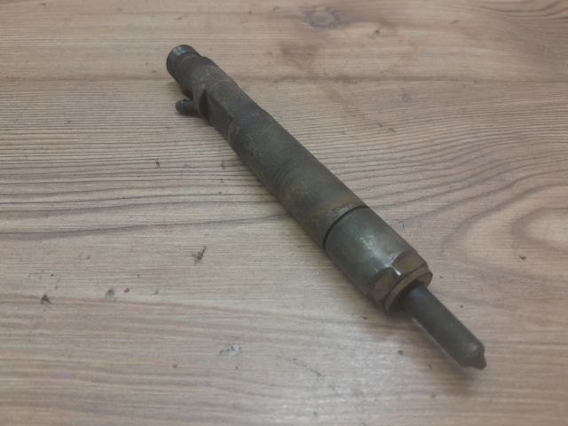 bontott FORD FOCUS I Porlasztó (1 db)