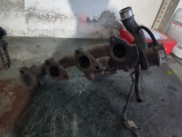 bontott FORD FOCUS I Turbó