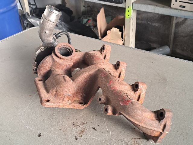 bontott FORD FOCUS I Turbó