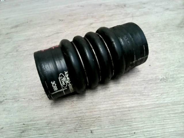 bontott FORD FOCUS I Turbócső