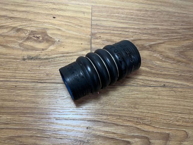 bontott FORD FOCUS I Turbócső