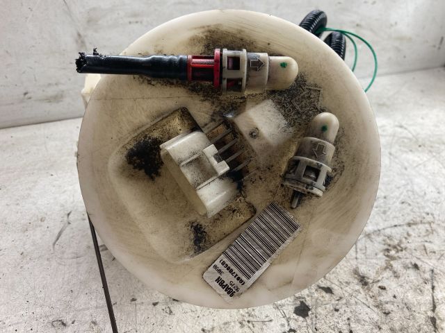 bontott FORD FOCUS I Üzemanyag Szivattyú