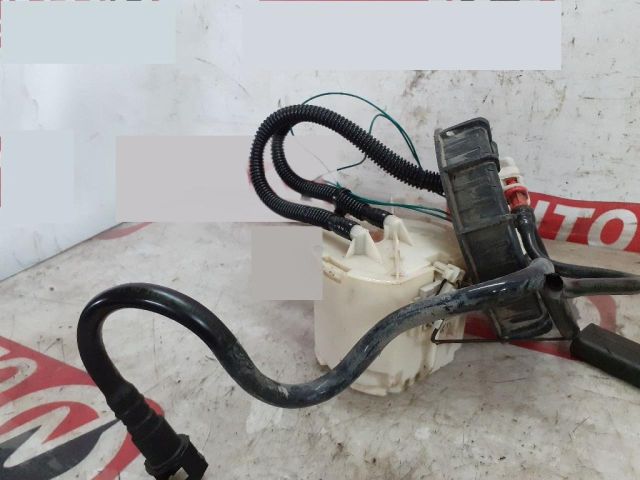 bontott FORD FOCUS I Üzemanyag Szivattyú