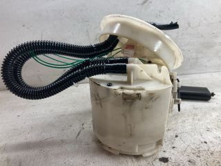 bontott FORD FOCUS I Üzemanyag Szivattyú