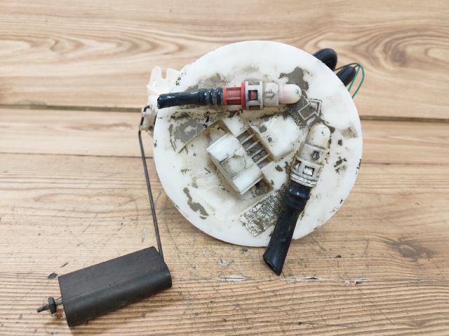 bontott FORD FOCUS I Üzemanyagszint Jeladó